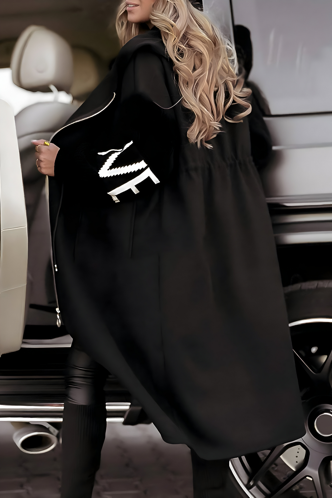 Elwira | Stylish jacket with knitted sleeves and hood