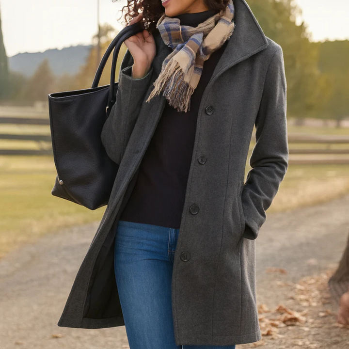 Esmee – Timeless Elegance Button Coat
