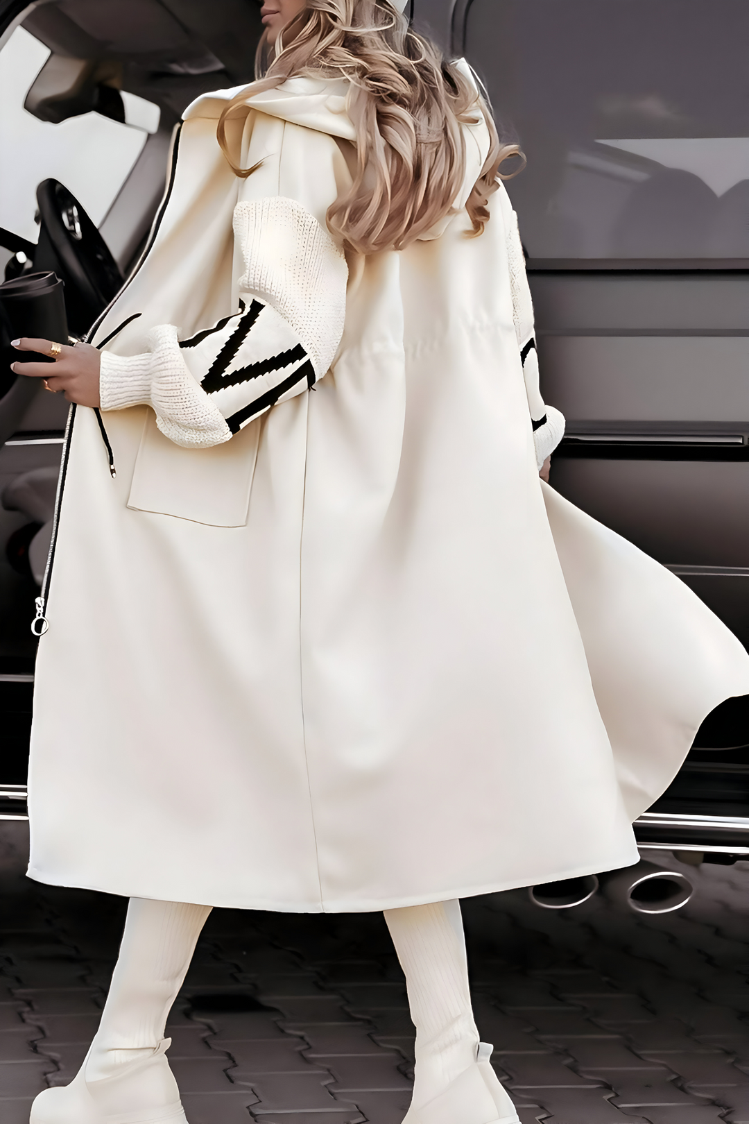 Elwira | Stylish jacket with knitted sleeves and hood