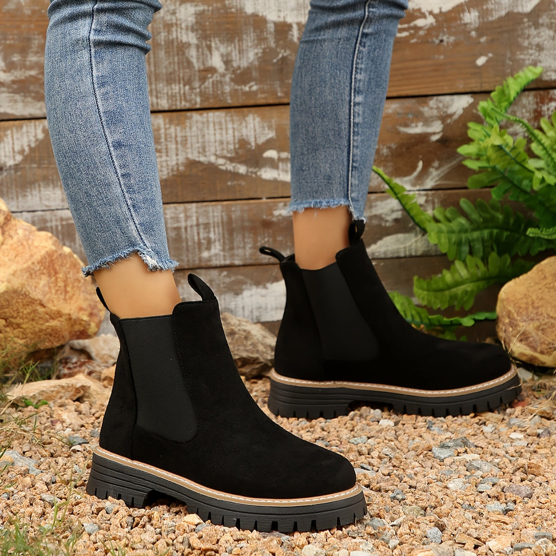 Marta | Women's Ankle Boots with Thick Sole