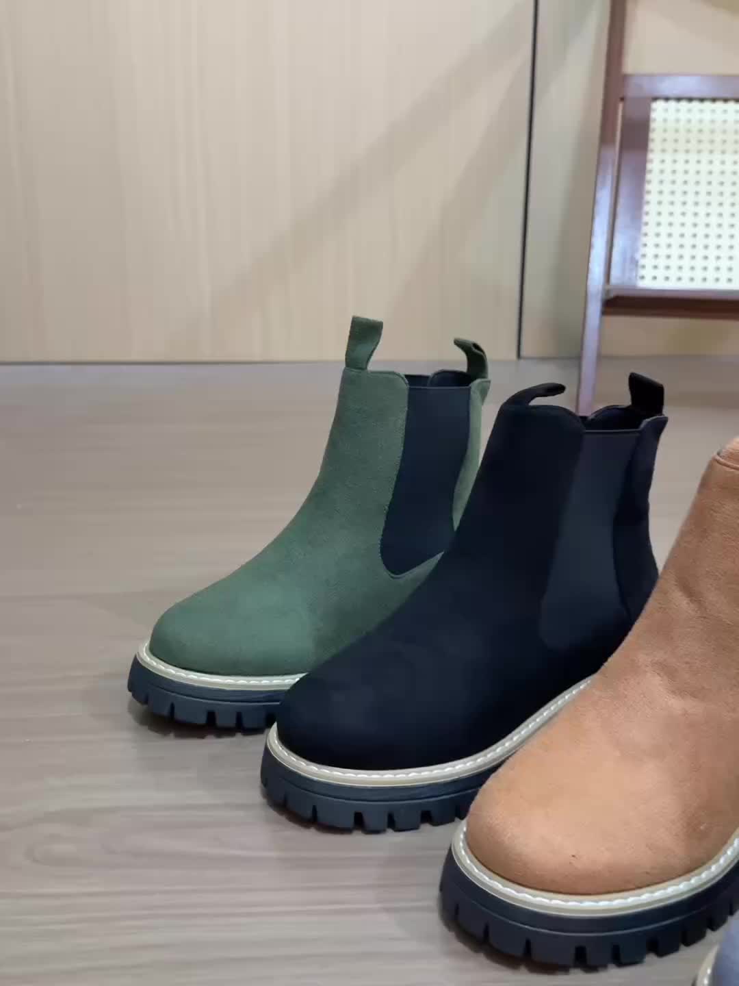 Marta | Women's Ankle Boots with Thick Sole