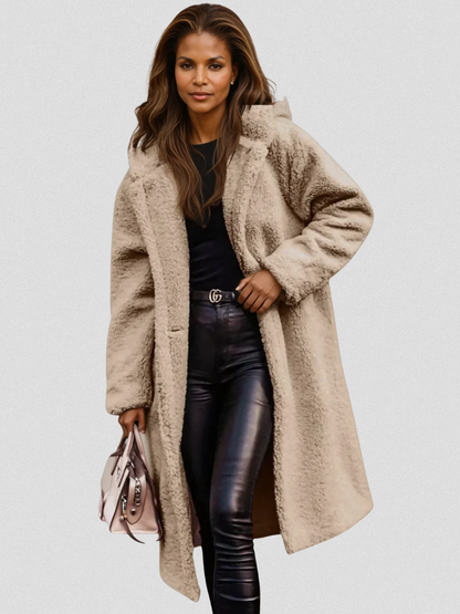 Noelle™ | Alvierra Teddy Coat