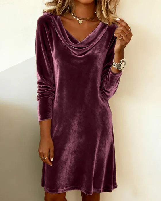 Maria – Luxurious, Soft Velvet Dress