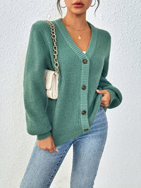 Kate - Elegant Cardigan