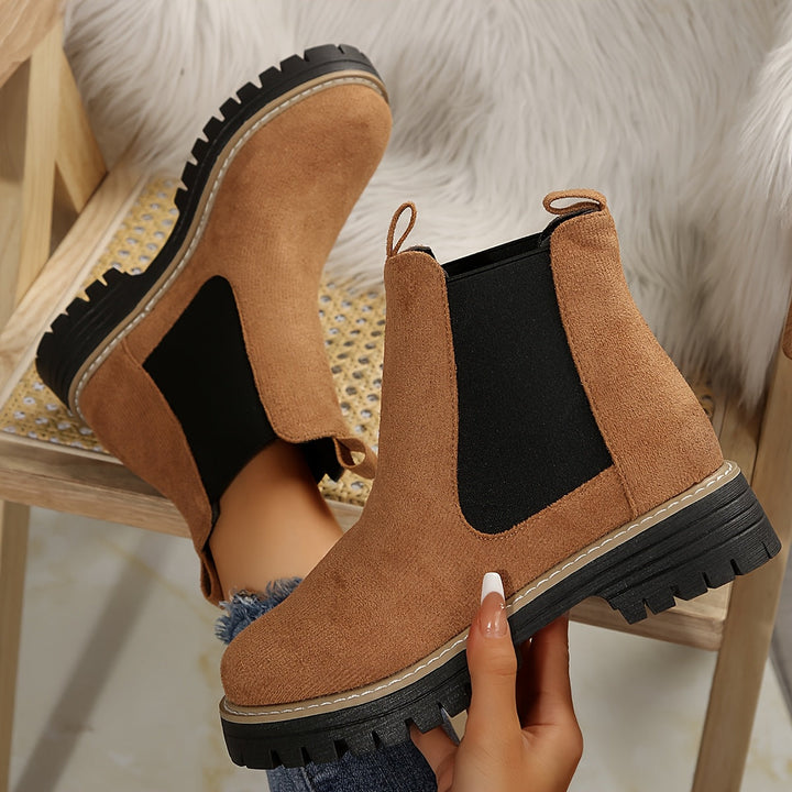 Marta | Women's Ankle Boots with Thick Sole